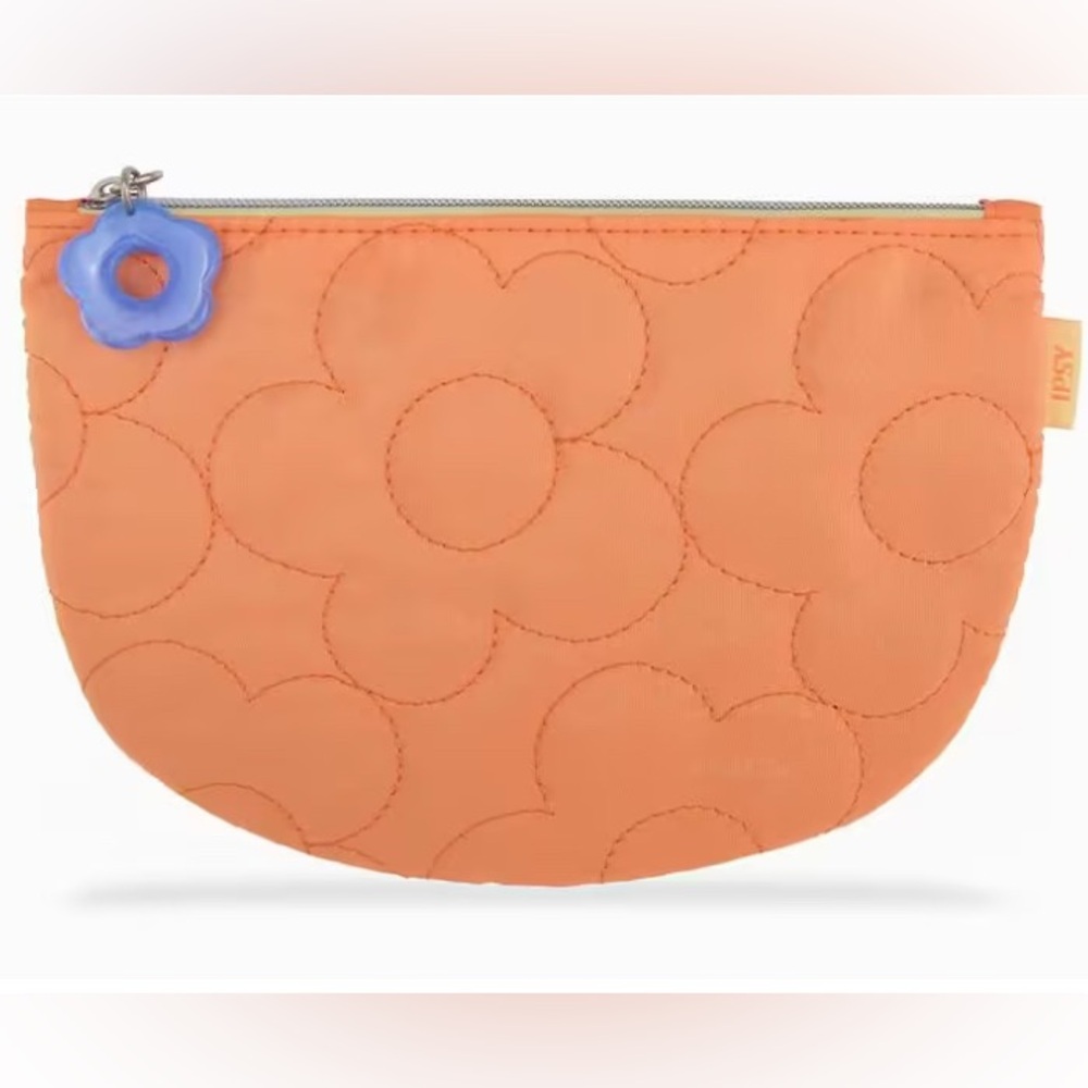NWT | IPSY | Textured Floral-Quilted Makeup/Cosmetic Glam Bag